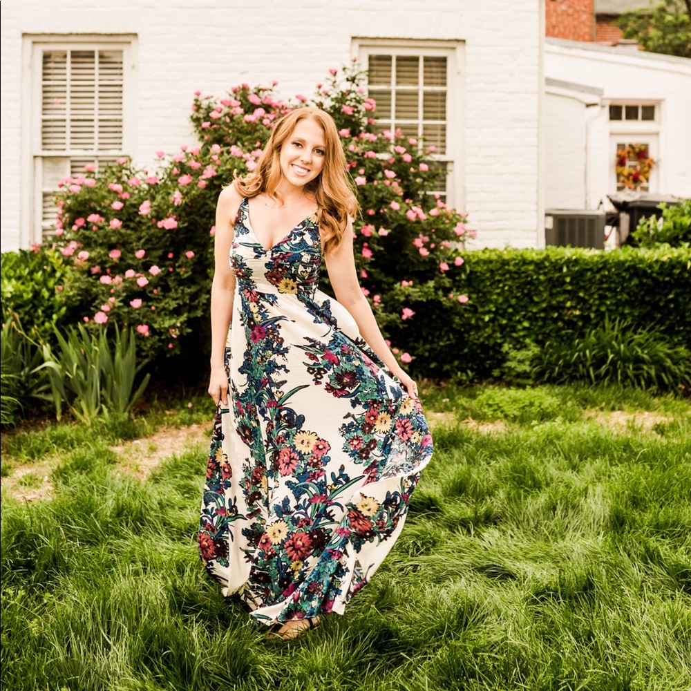 Meet your Posher, Lauren